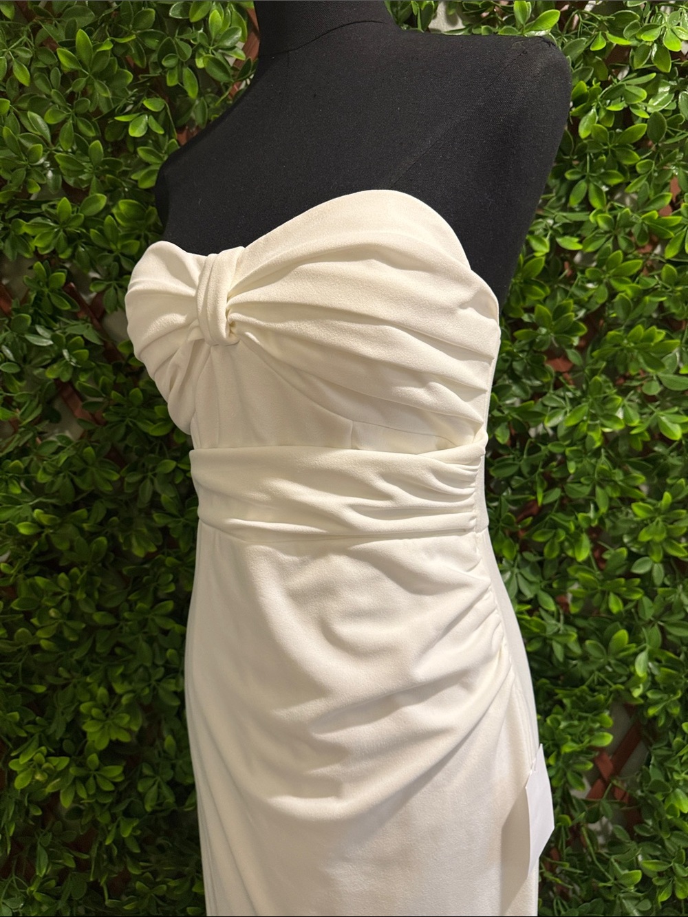 NWT- To Be Yours Ivory Strapless Pleated Mermaid Bridal Dress - Picture 7 of 16